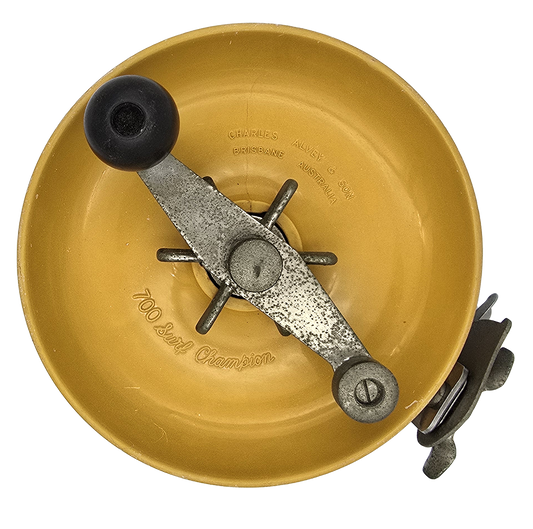 Alvey 700 C5 Surf Champion reel, used, 7-inch side cast